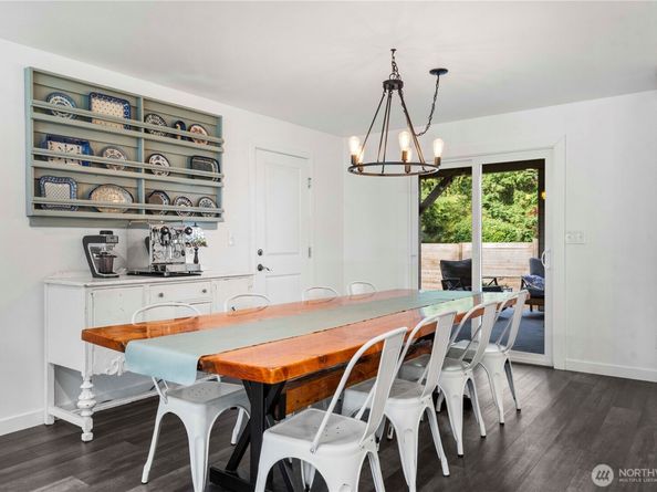 620 S 301st Street, Federal Way WA 98003