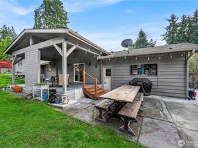 620 S 301st Street, Federal Way WA 98003