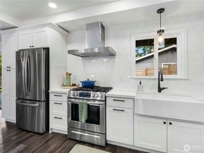 620 S 301st Street, Federal Way WA 98003