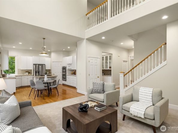 4936 163rd Place SE, Bellevue WA 98006