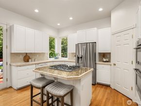 4936 163rd Place SE, Bellevue WA 98006