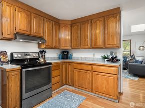 15013 SE 113th Street, Renton WA 98059