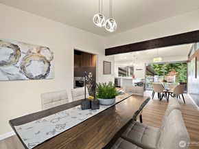 16559 SE 45th Place, Bellevue WA 98006
