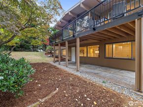 16559 SE 45th Place, Bellevue WA 98006
