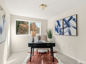 19541 129th Court NE, Bothell WA 98011