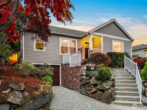 2006 28th Avenue W, Seattle WA 98199