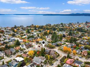 2006 28th Avenue W, Seattle WA 98199