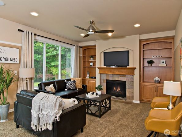 24907 SE 21st Place, Sammamish WA 98075