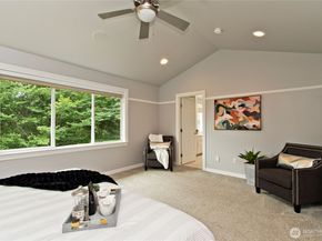 24907 SE 21st Place, Sammamish WA 98075