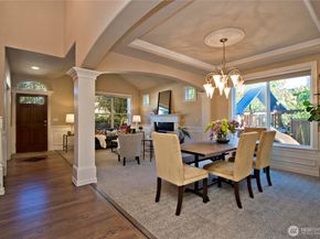 24907 SE 21st Place, Sammamish WA 98075
