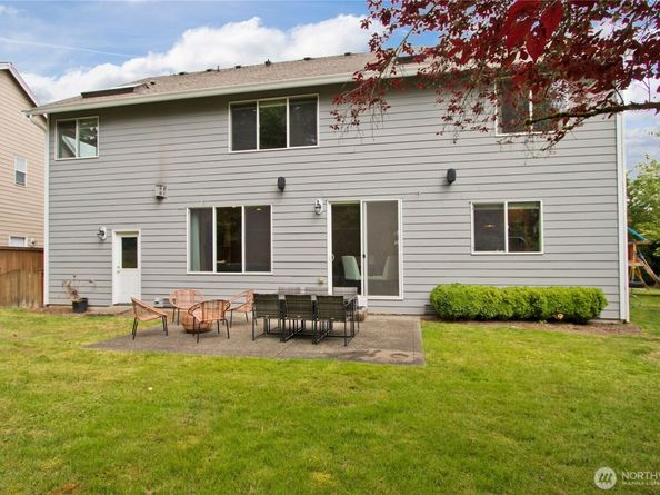 24907 SE 21st Place, Sammamish WA 98075