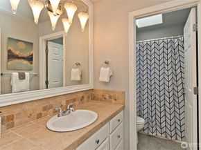 24907 SE 21st Place, Sammamish WA 98075