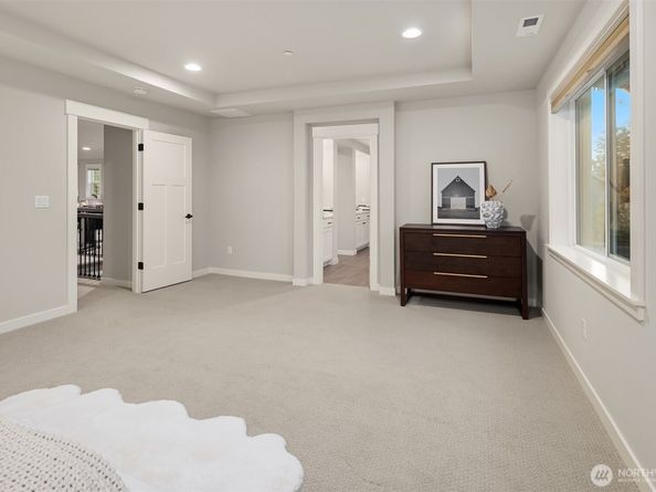 9934 NE 162nd Street, Bothell WA 98011