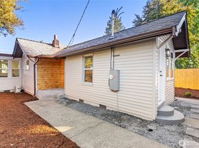 7310 SW 35th Avenue, Seattle WA 98126
