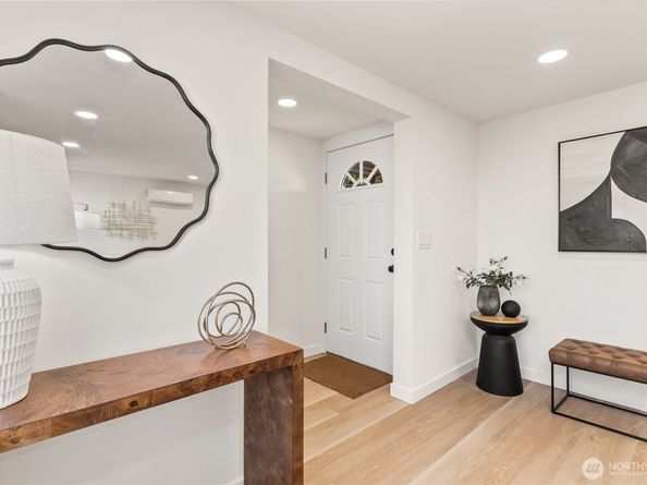 7310 SW 35th Avenue, Seattle WA 98126