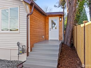 7310 SW 35th Avenue, Seattle WA 98126
