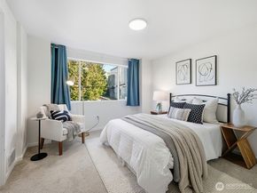 1213 N 43rd Street, Seattle WA 98103