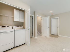 17217 NE 14th Street, Bellevue WA 98008