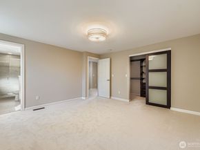 17217 NE 14th Street, Bellevue WA 98008