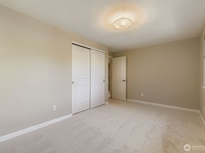 17217 NE 14th Street, Bellevue WA 98008