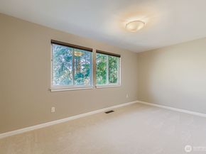 17217 NE 14th Street, Bellevue WA 98008