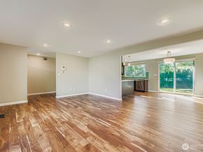 17217 NE 14th Street, Bellevue WA 98008