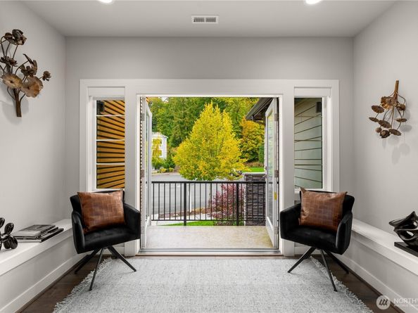 10037 NE 162nd Street, Bothell WA 98011