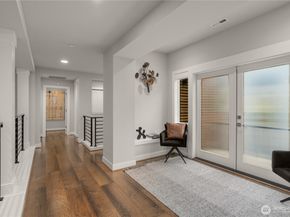 10037 NE 162nd Street, Bothell WA 98011