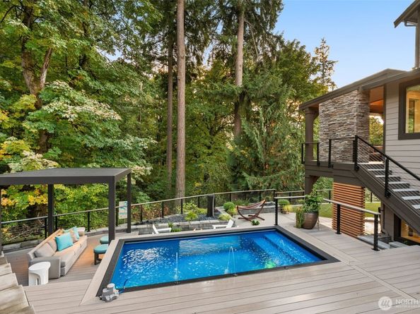 10037 NE 162nd Street, Bothell WA 98011