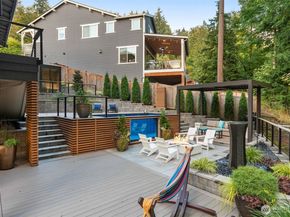 10037 NE 162nd Street, Bothell WA 98011