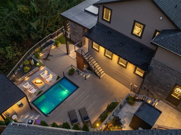10037 NE 162nd Street, Bothell WA 98011