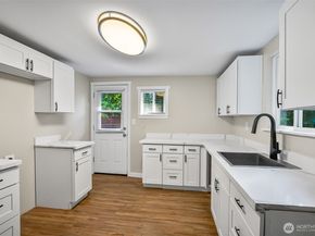 726 109th Street SE, Everett WA 98208