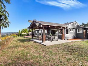 4645 116th Avenue SE, Bellevue WA 98006
