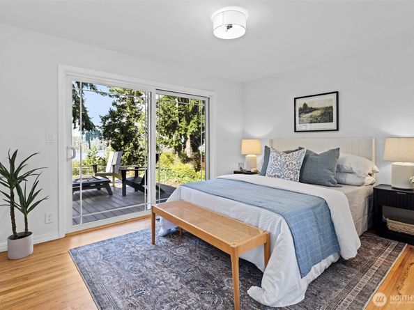 4645 116th Avenue SE, Bellevue WA 98006