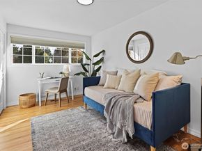 4645 116th Avenue SE, Bellevue WA 98006