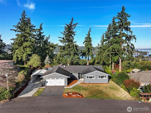 4645 116th Avenue SE, Bellevue WA 98006