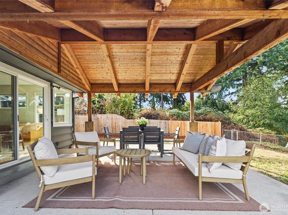 4645 116th Avenue SE, Bellevue WA 98006