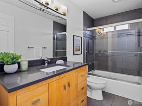 4645 116th Avenue SE, Bellevue WA 98006