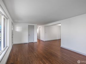 4602 SW Cloverdale Street, Seattle WA 98136