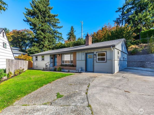 4602 SW Cloverdale Street, Seattle WA 98136