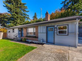 4602 SW Cloverdale Street, Seattle WA 98136