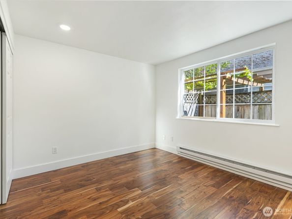 633 NW 85th Street 101, Seattle WA 98117