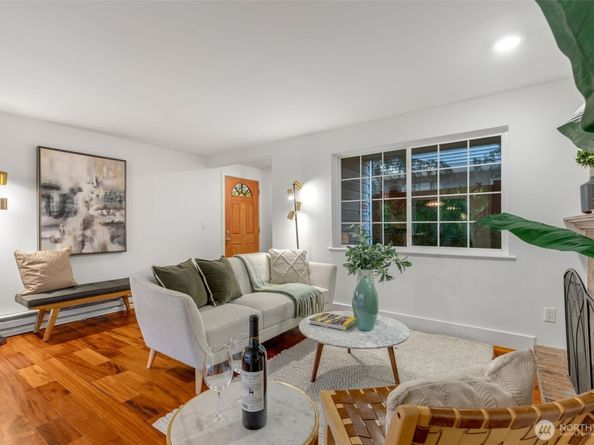 633 NW 85th Street 101, Seattle WA 98117