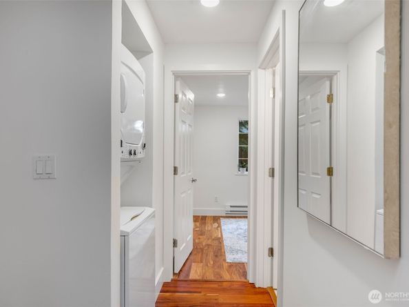 633 NW 85th Street 101, Seattle WA 98117