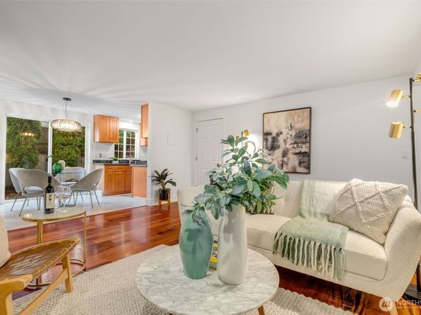 633 NW 85th Street 101, Seattle WA 98117