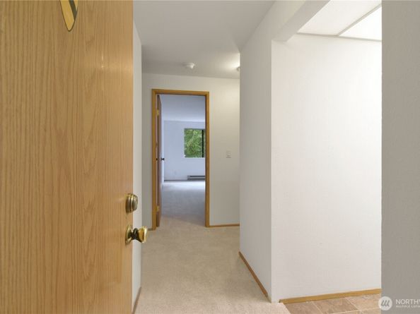 700 N 160th Street A314, Shoreline WA 98133