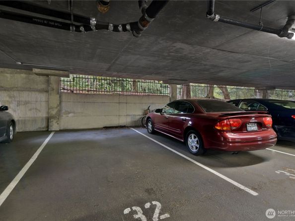 700 N 160th Street A314, Shoreline WA 98133