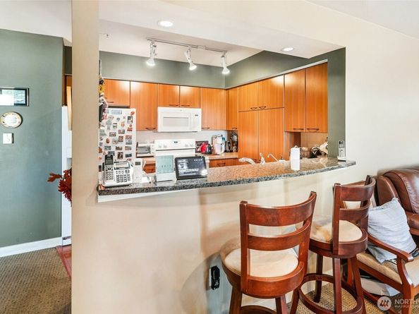 5001 California Avenue SW 511, Seattle WA 98136