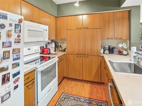 5001 California Avenue SW 511, Seattle WA 98136