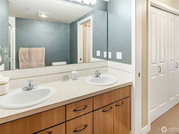 5001 California Avenue SW 511, Seattle WA 98136